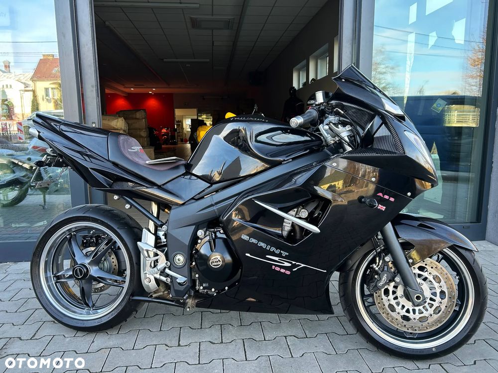 Triumph Sprint - 12