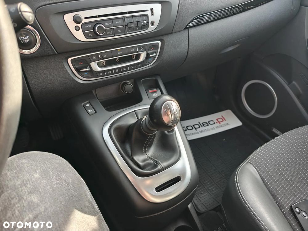 Renault Scenic 1.5 dCi Energy Limited EU6 - 17