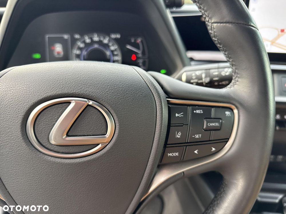 Lexus UX 250h GPF Business 2WD - 23