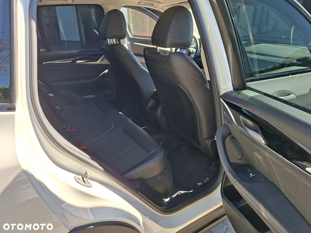 BMW X3 - 11