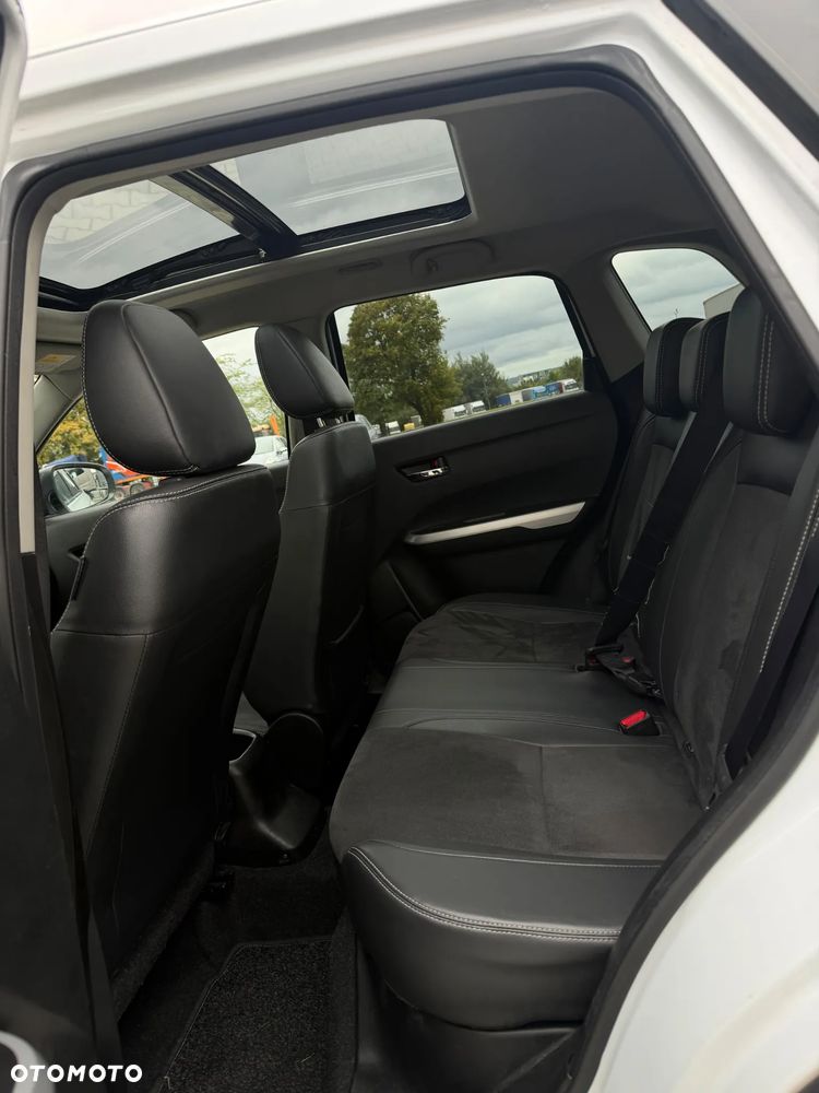 Suzuki Vitara 1.6 DDiS (4x4) Allgrip Comfort+ - 25
