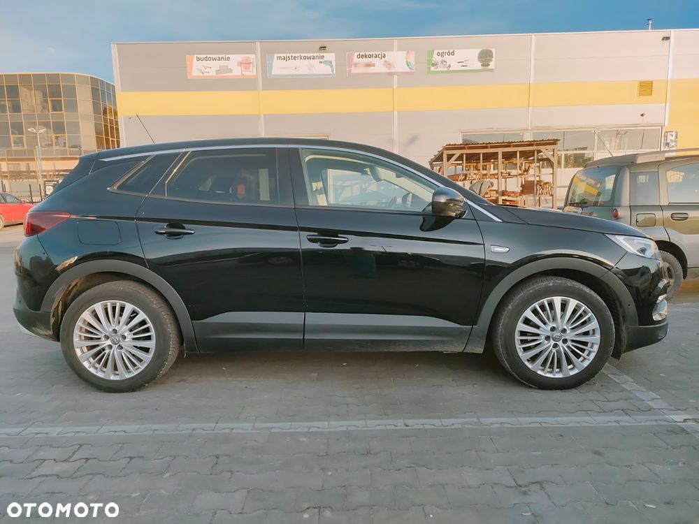 Opel Grandland X 1.2 T GPF Design Line S&S - 3