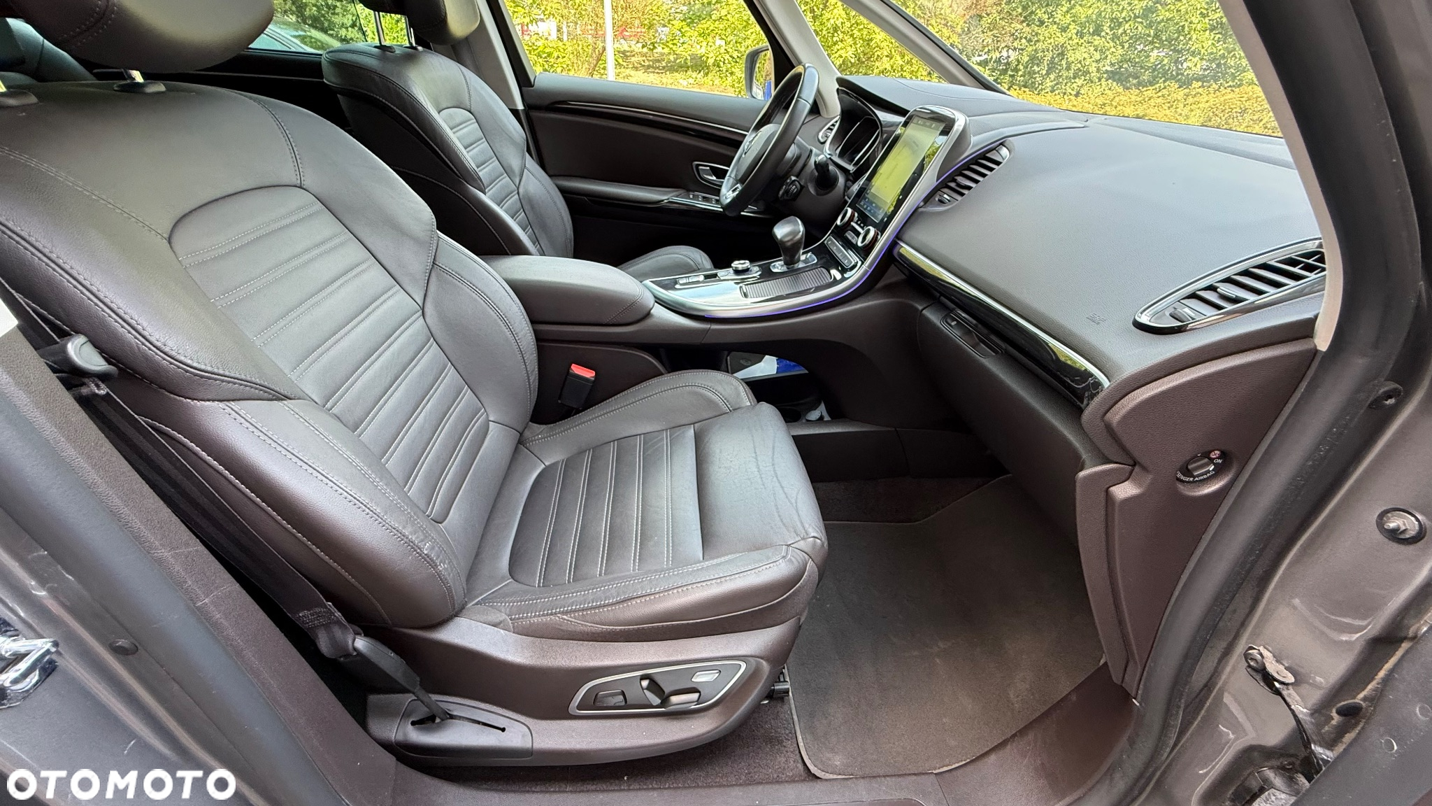 Renault Espace 1.6 dCi Energy SL Techno EDC 7 os - 24