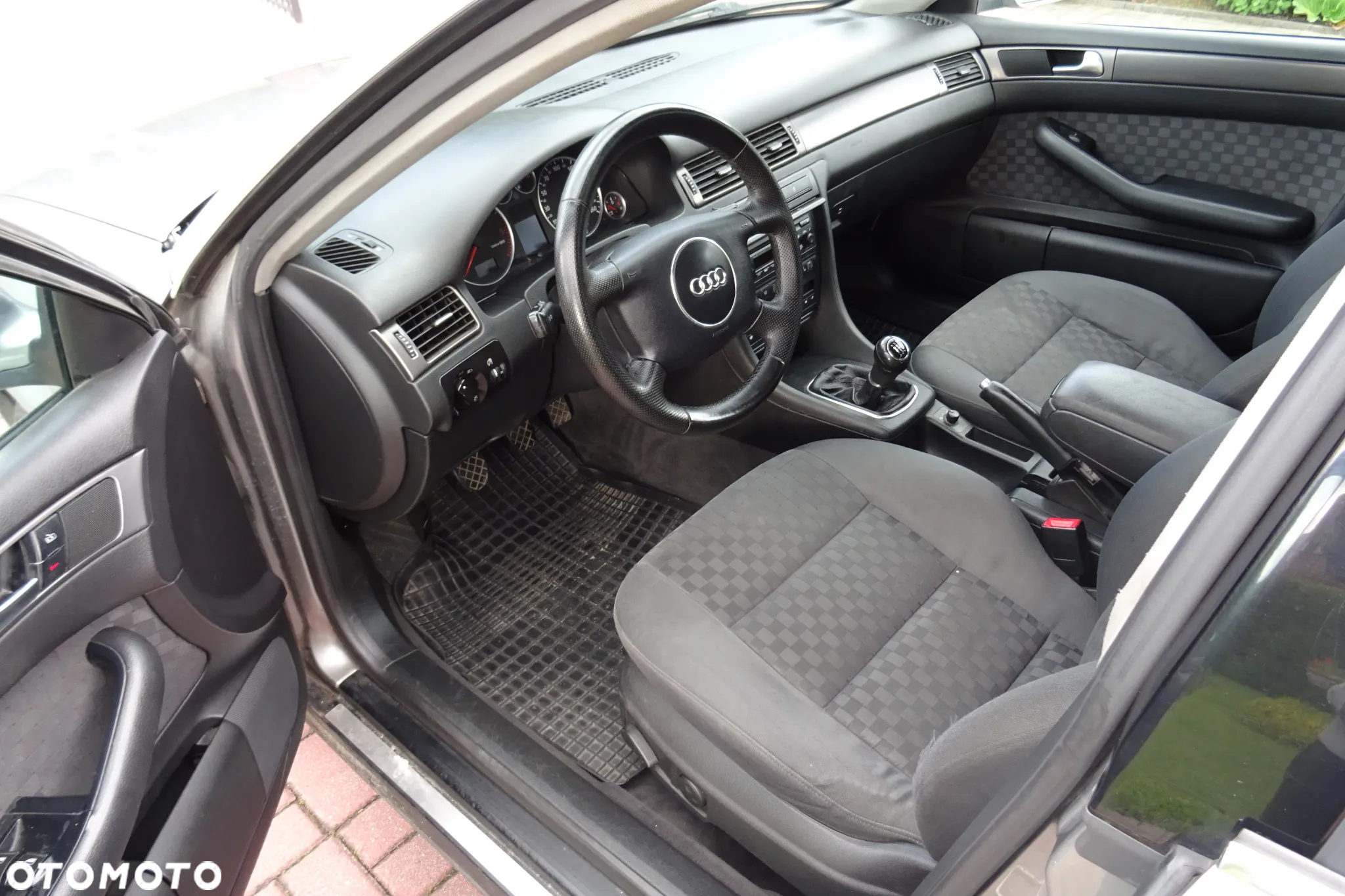 Audi A6 Avant 1.9 TDI - 8