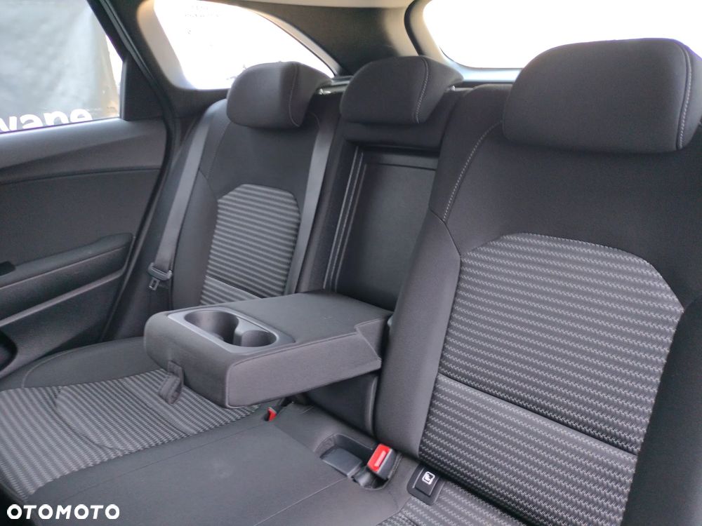 Kia Ceed 1.5 T-GDI M - 19