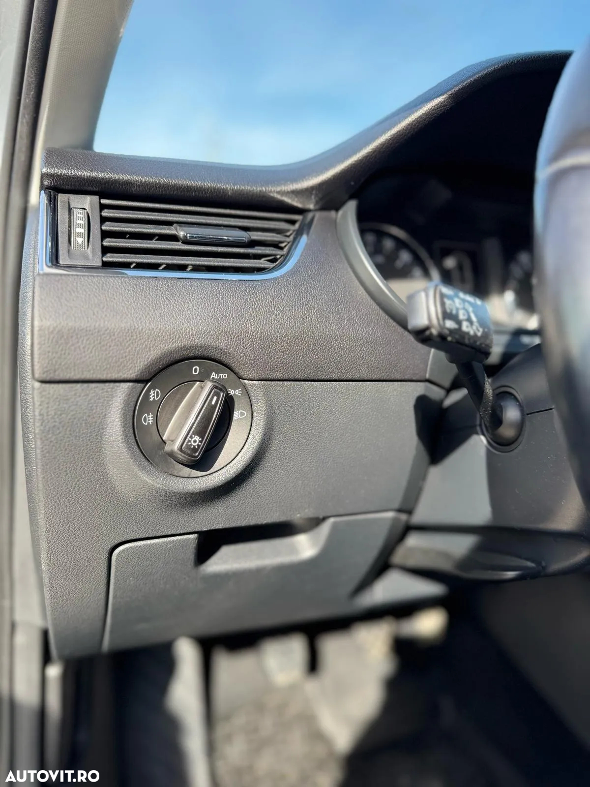 Skoda Octavia 1.6 TDI Active - 8