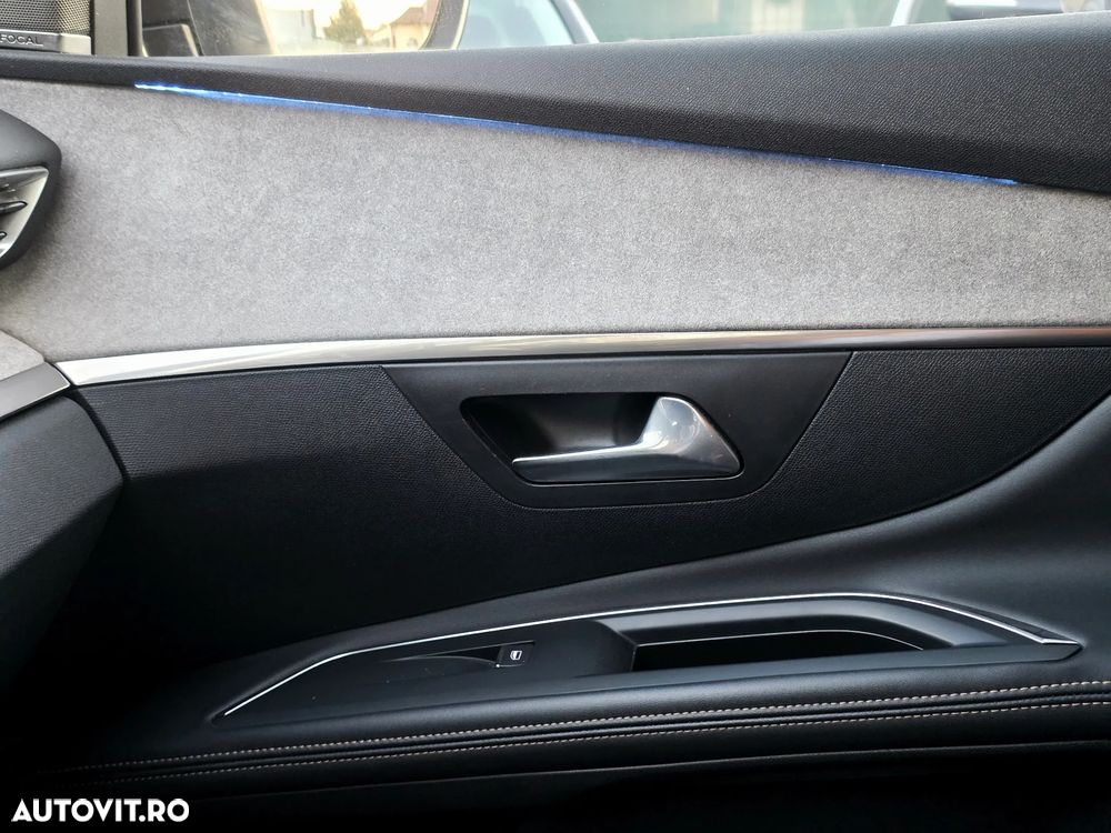 Peugeot 5008 BlueHDI 180 EAT6 GT - 33
