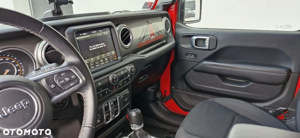 Jeep Wrangler Unlimited GME 2.0 Turbo Sahara - 8