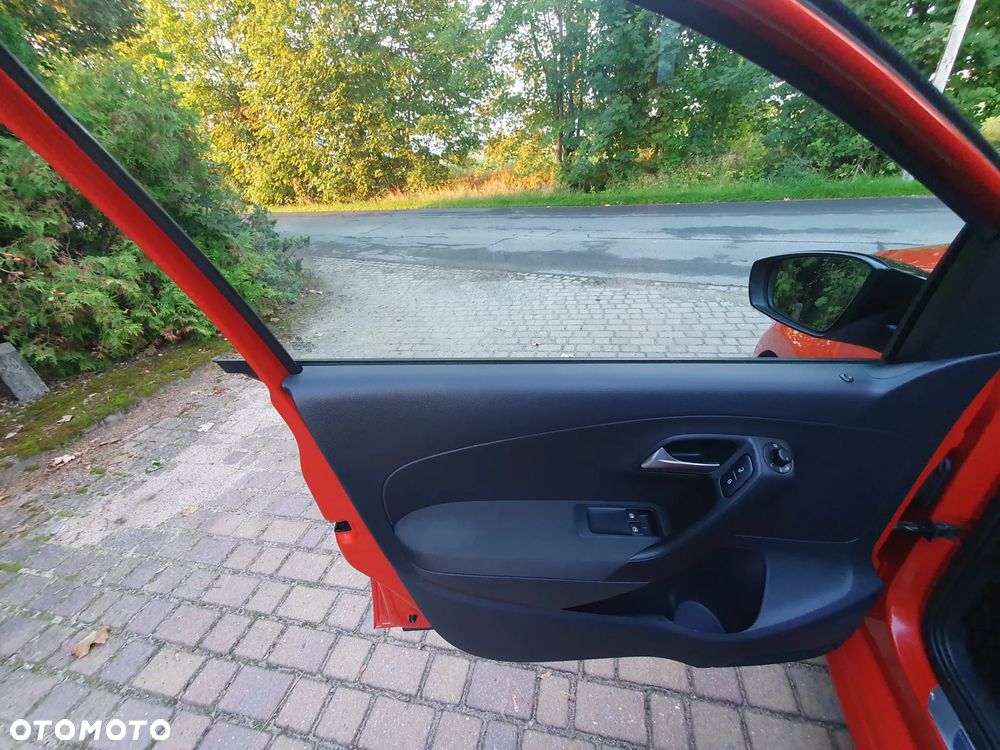 Volkswagen Polo 1.2 TSI DSG Style - 9