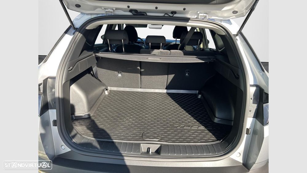 Hyundai Tucson 1.6 T-GDi Premium — fotografia 14