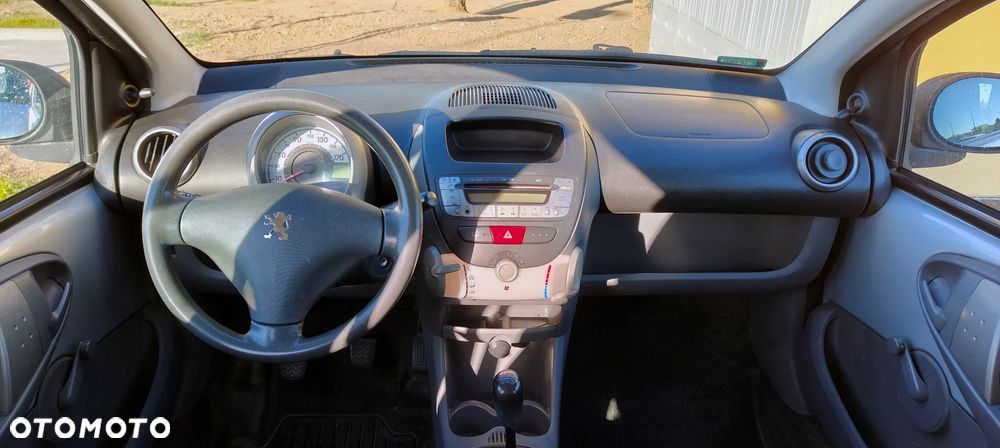 Peugeot 107 1.0 U Move - 14
