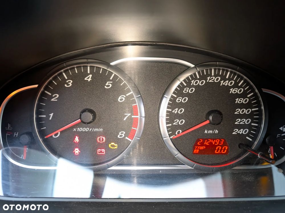 Mazda 6 2.3 Active + - 15