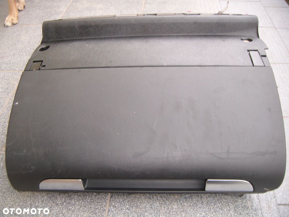 audi a3 8p  schowek pasażera europa - 1