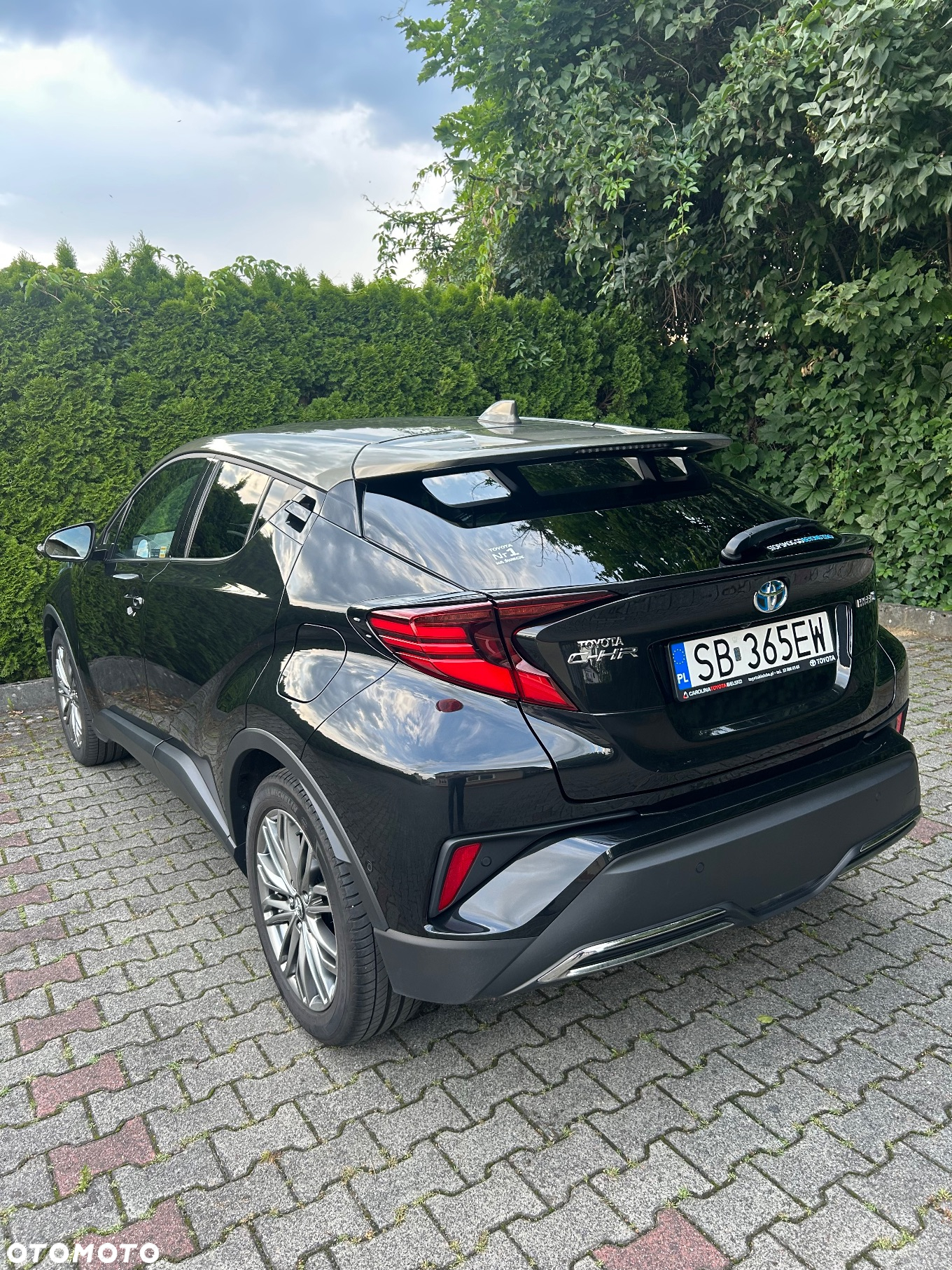 Toyota C-HR 2.0 Hybrid Executive - 4