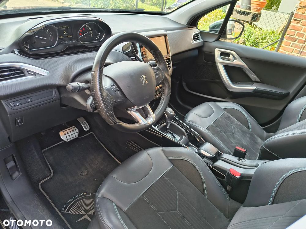 Peugeot 2008 PureTech 110 Stop&Start EAT6 Crossway - 14
