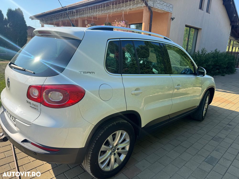 Volkswagen Tiguan - 6