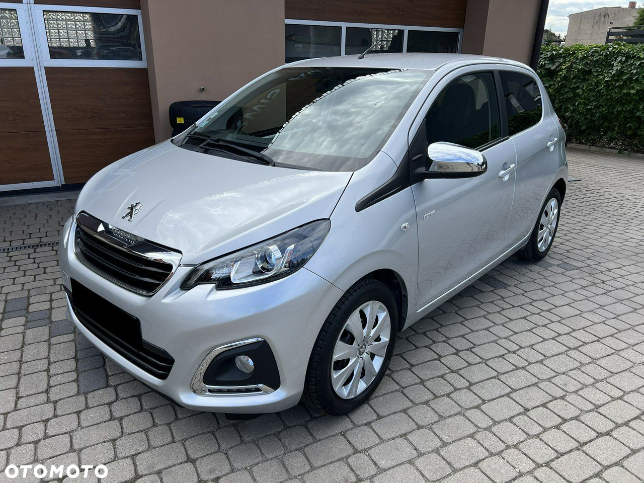 Peugeot 108 - 8