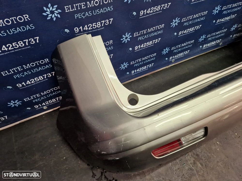 Parachoques traseiro usado PEUGEOT 5008 2009 - 4