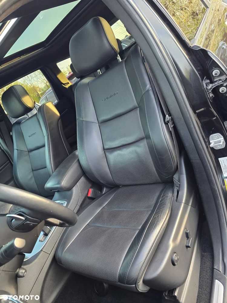 Jeep Grand Cherokee 5.7 V8 HEMI Summit - 31