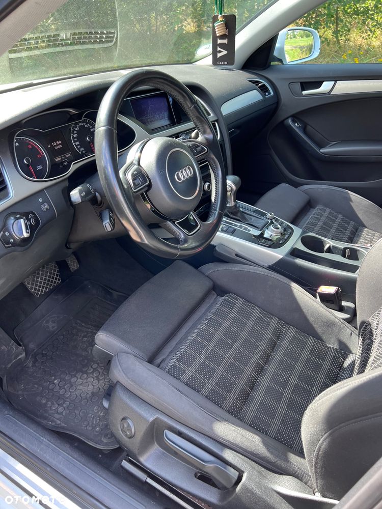 Audi A4 Avant 2.0 TDI Multitronic - 11