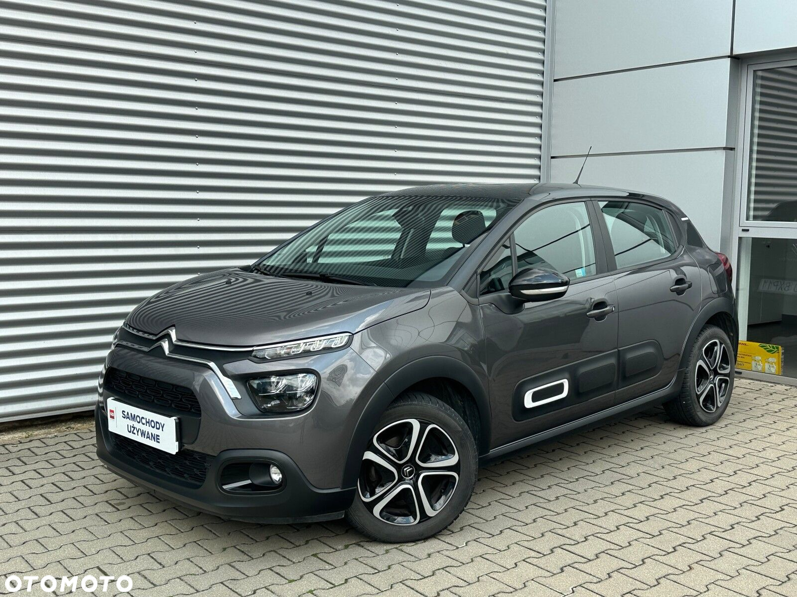 Citroën C3 1.2 PureTech Shine - 2