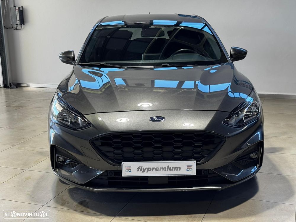 Ford Focus 1.0 EcoBoost MHEV ST-Line - 2