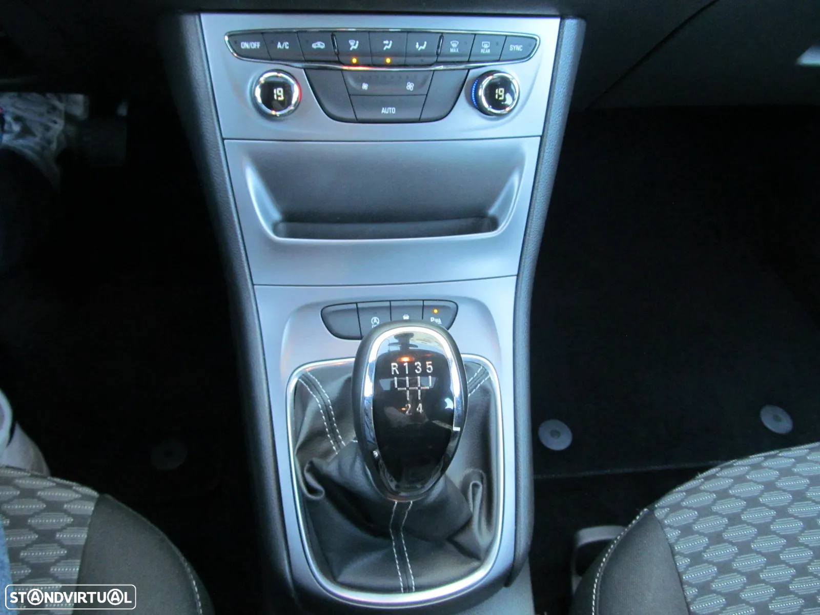 Opel Astra Sports Tourer 1.0 Innovation S/S - 17
