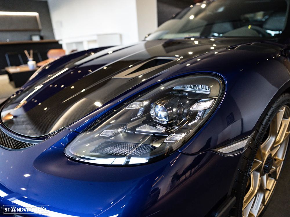 Porsche 718 Spyder - 30