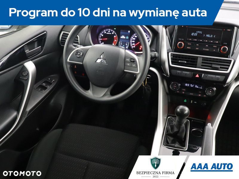 Mitsubishi Eclipse Cross - 9