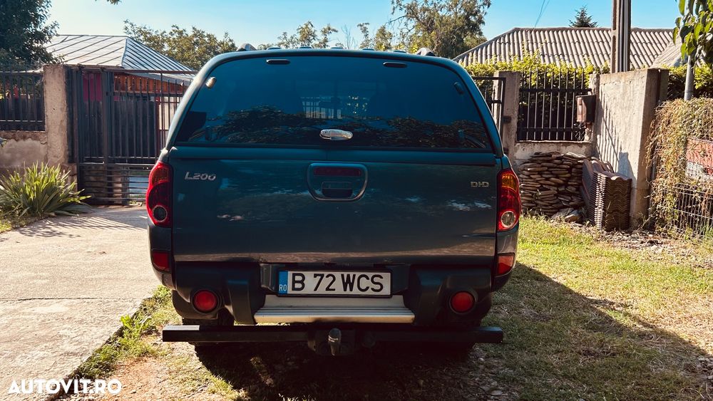 Mitsubishi L200 Pick Up 4x4 Intense Double Cab - 5