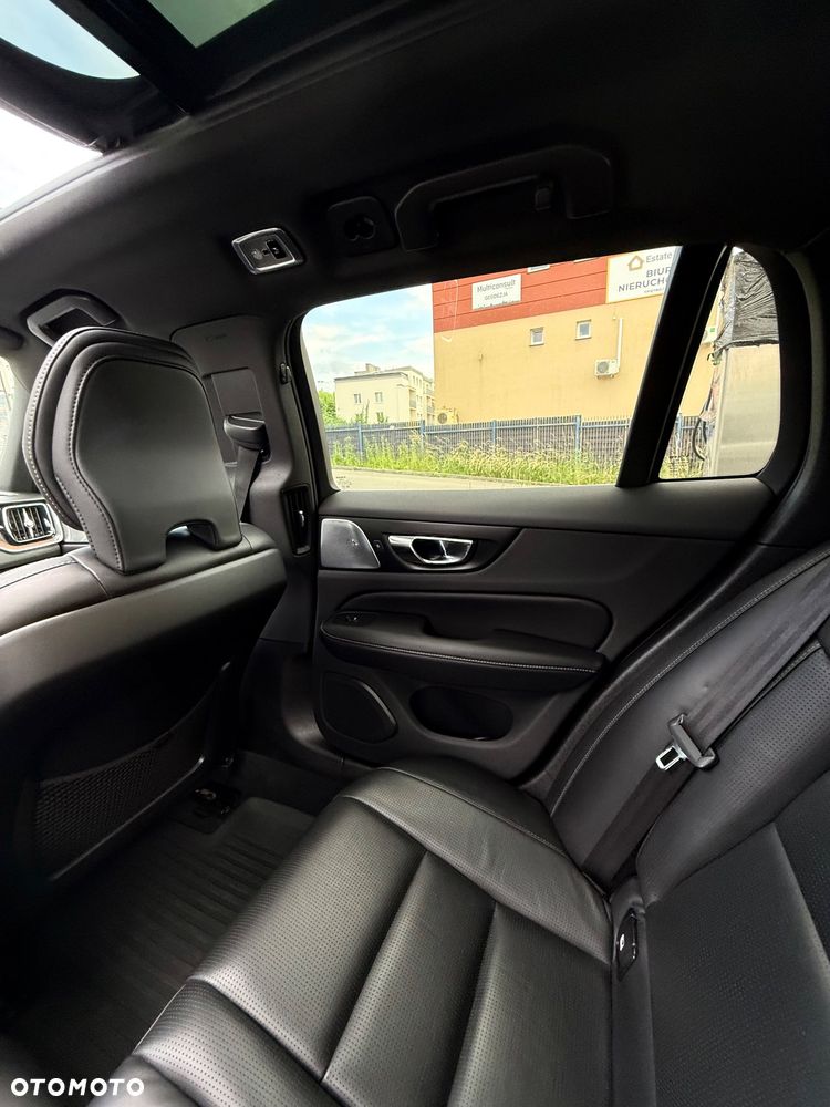 Volvo V60 T6 AWD Inscription - 30