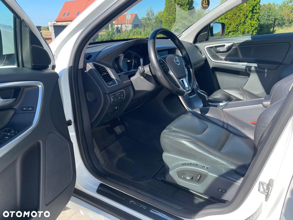 Volvo XC 60 D4 AWD Summum - 19