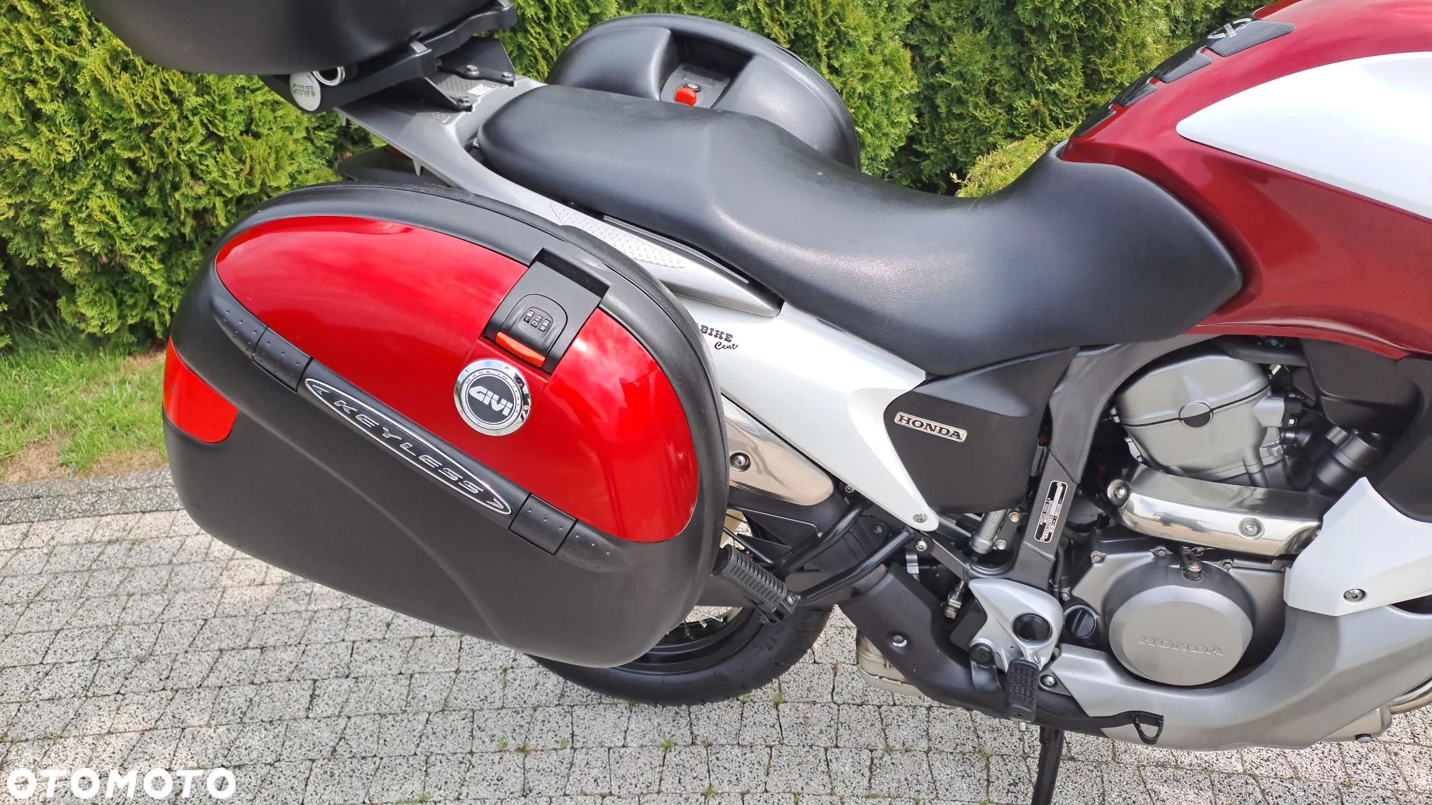 Honda XL - 16