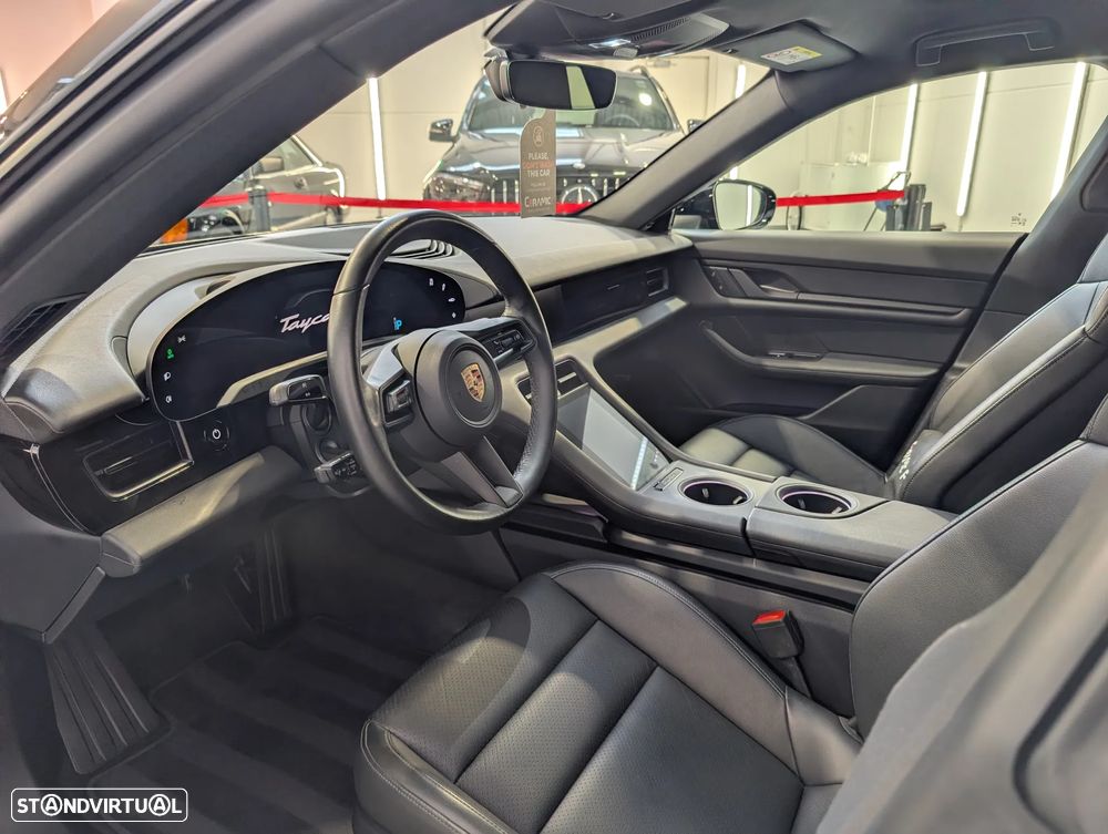 Porsche Taycan Sport Turismo bateria Performance Plus - 9