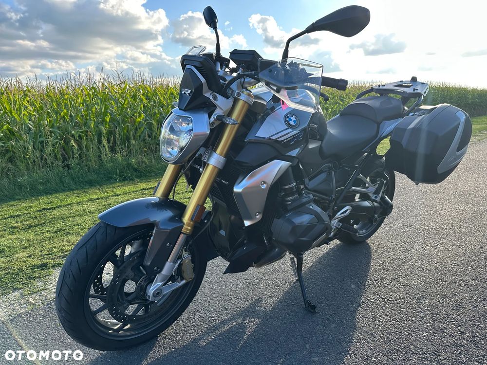 BMW R - 9