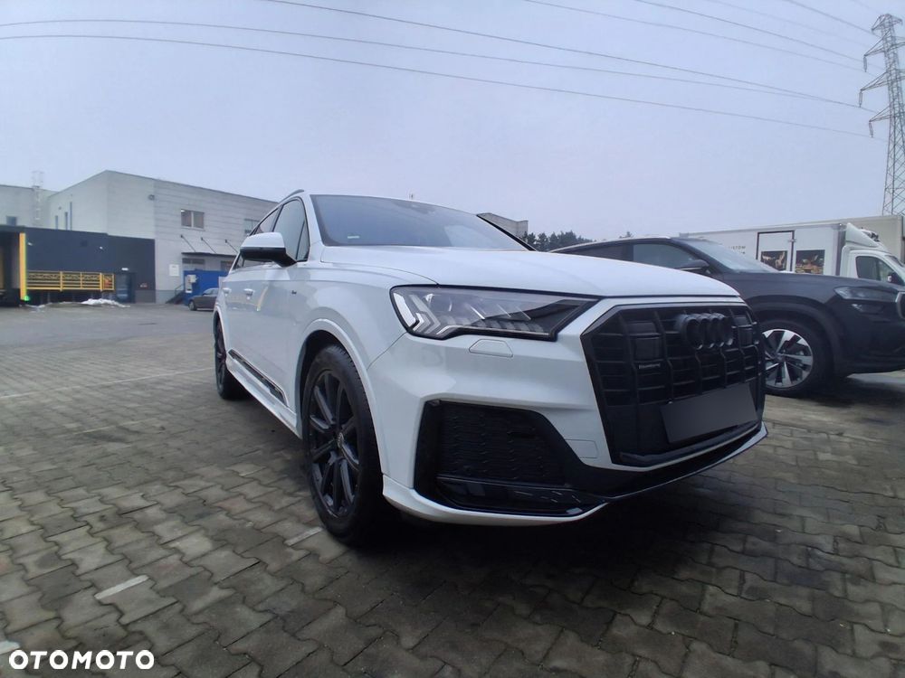 Audi Q7 - 17