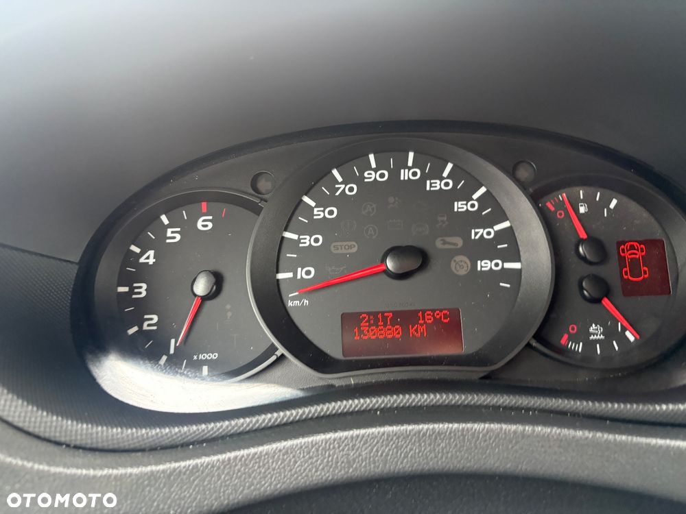 Renault Master - 24