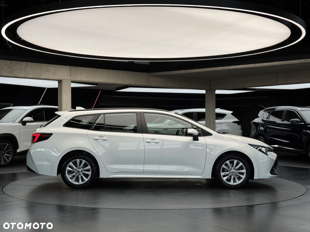 Toyota Corolla 1.8 Hybrid Comfort - 7