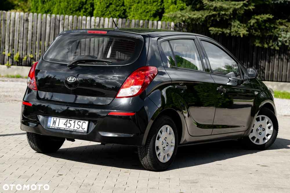 Hyundai i20 1.25 Classic + - 10