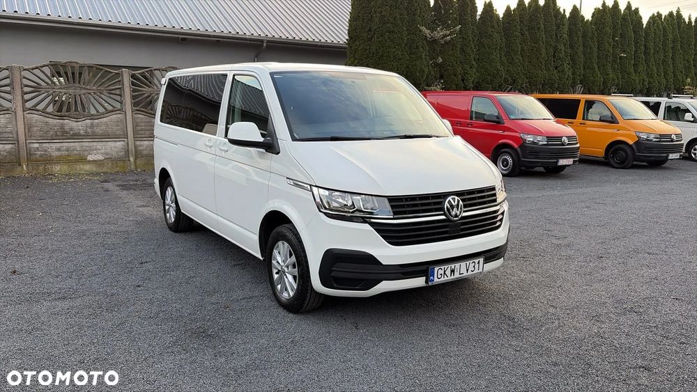 Volkswagen Caravelle - 38
