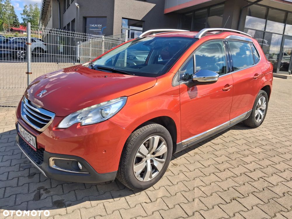 Peugeot 2008 1.6 BlueHDi Allure S&S - 3