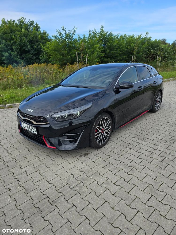 Kia ProCeed 1.6 T-GDI GT DCT - 1