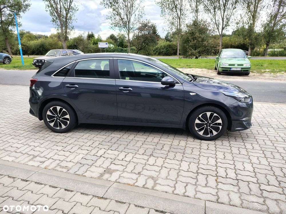 Kia Ceed 1.5 T-GDI M - 3