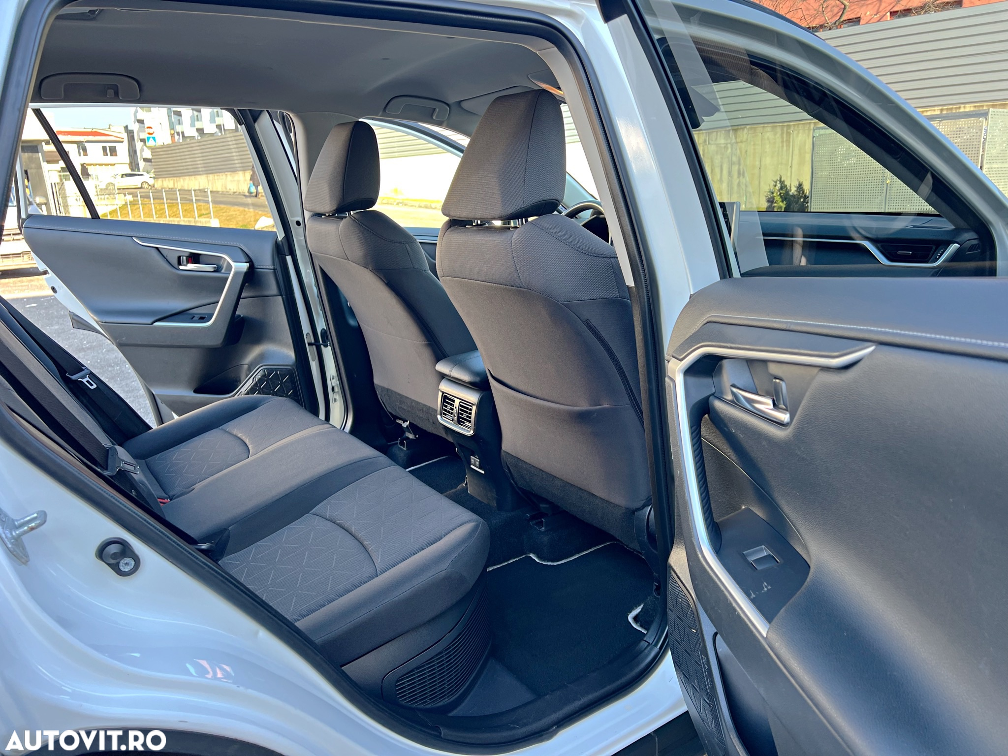 Toyota RAV4 2.5 4x2 Hybrid Business Edition - 7
