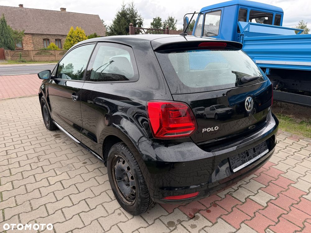 Volkswagen Polo 1.4 TDI Comfortline - 4