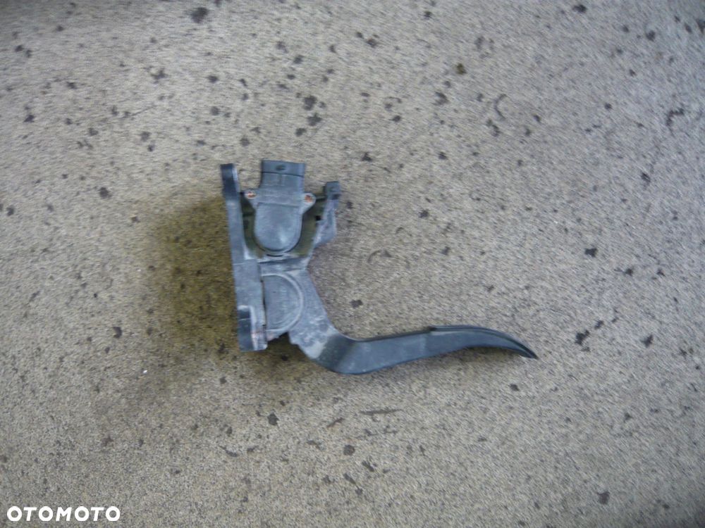 alternator 0124625006 mercedes-benz vito - 1