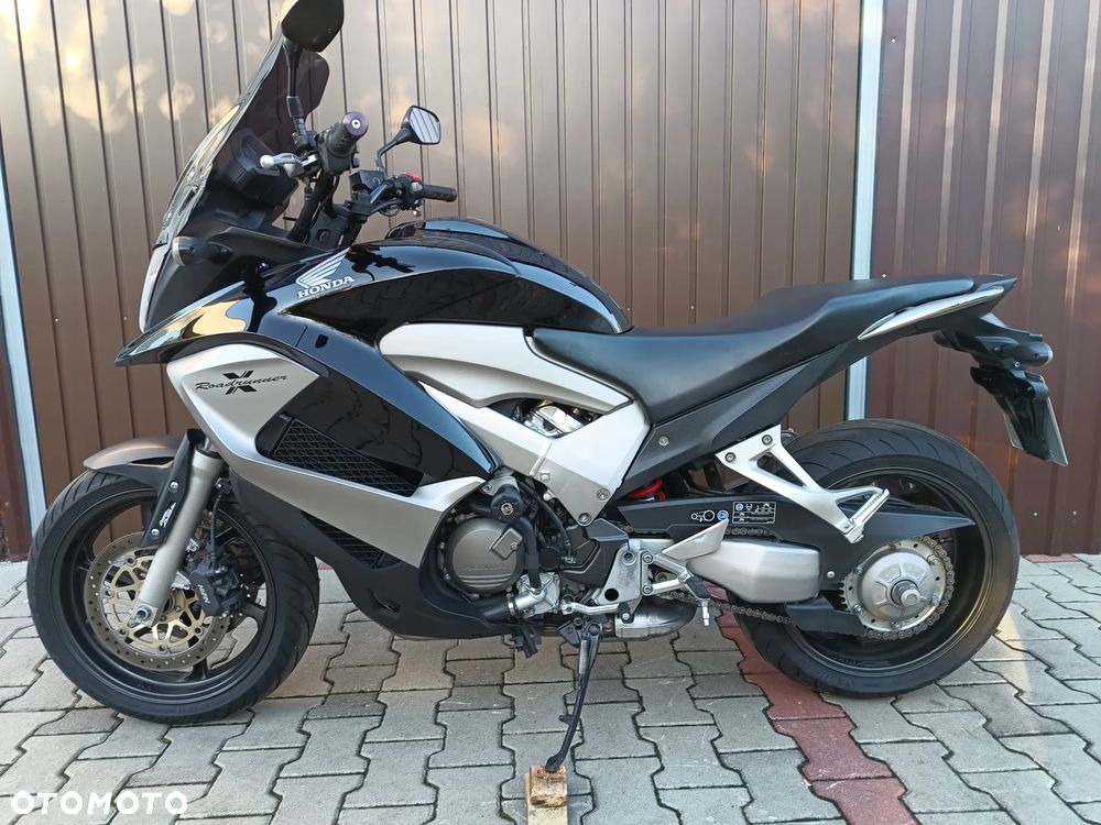 Honda VFR - 16