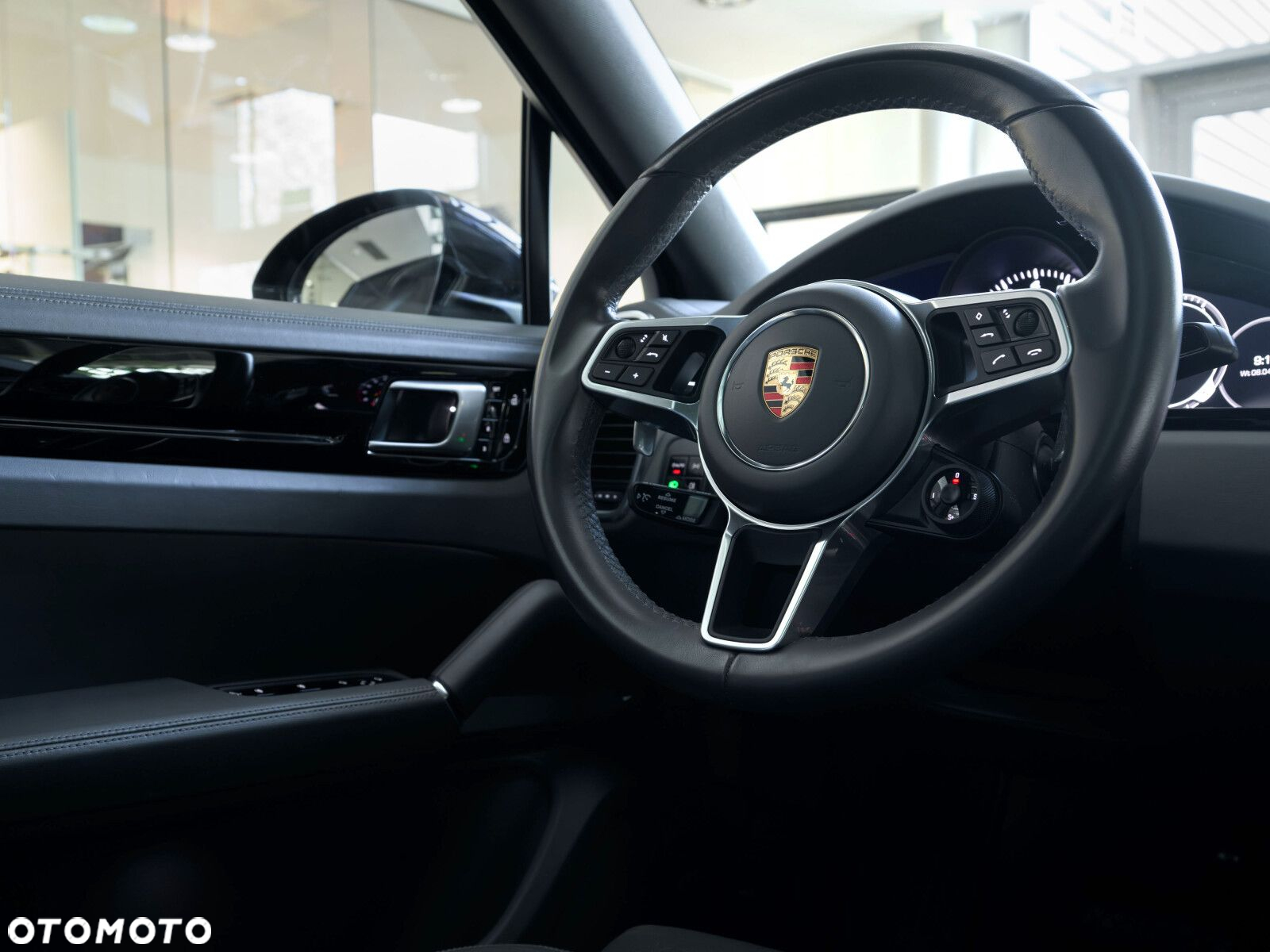 Porsche Cayenne Coupe - 13