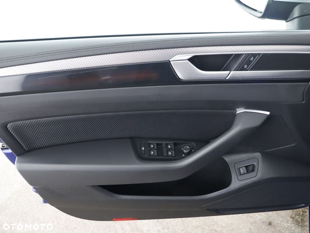 Volkswagen Arteon 2.0 TSI 4Motion R DSG - 23