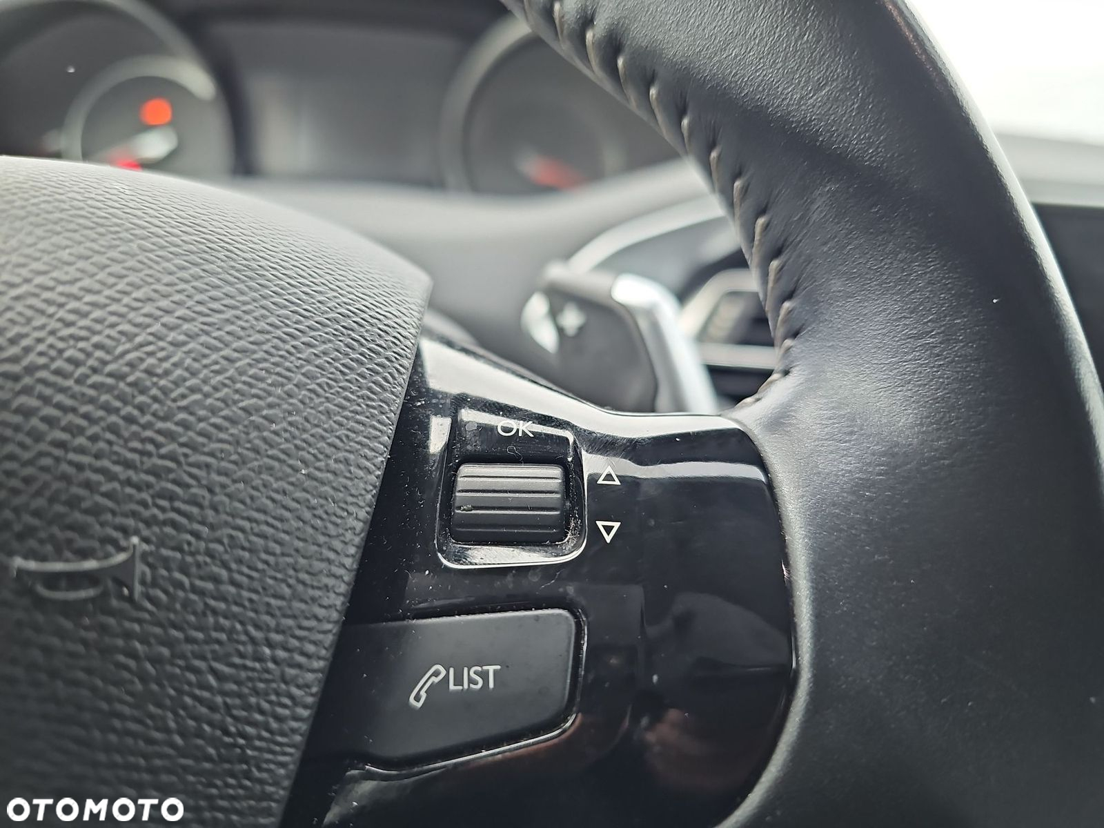 Peugeot 308 - 30